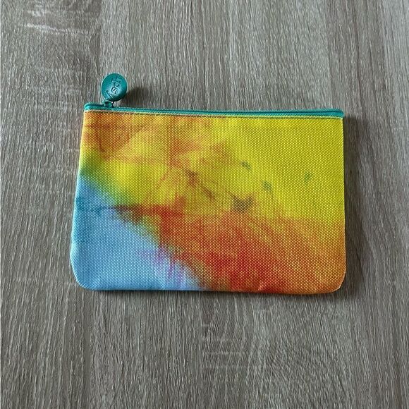 NEW … IPSY Cosmetic / Makeup Bag - Picture 1 of 3